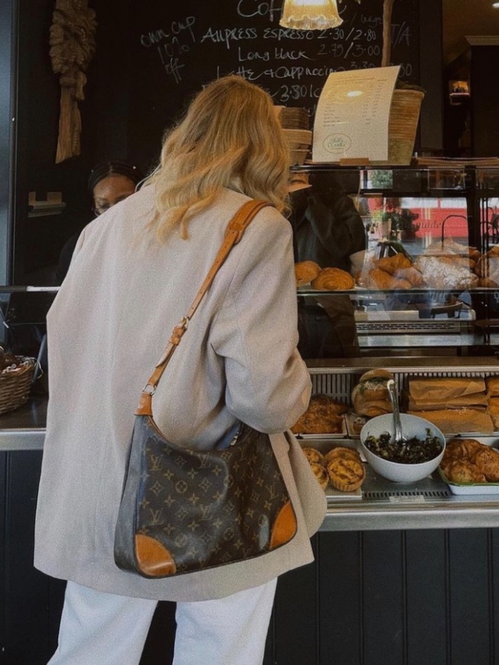 Louis Vuitton Brown Monogram Shoulder Bag - 1994